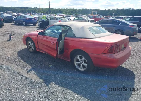 1996 Ford Mustang z USA, uszkodzony, nr VIN 1FALP4446TF163708